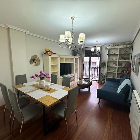 Avanza 4 Plaza Galicia Sarria Exteriör bild